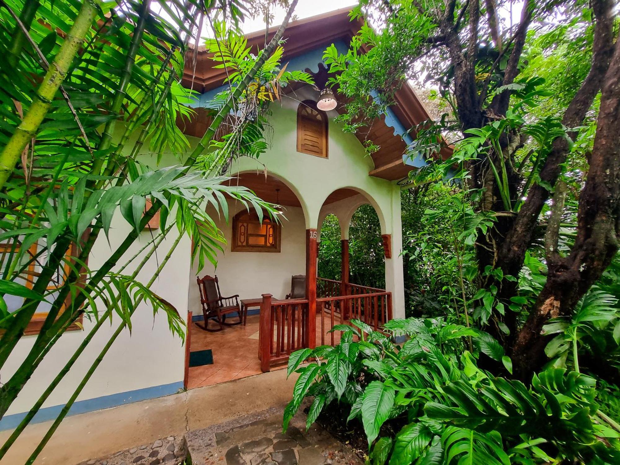 Hotel Claro De Luna Monteverde ภายนอก รูปภาพ