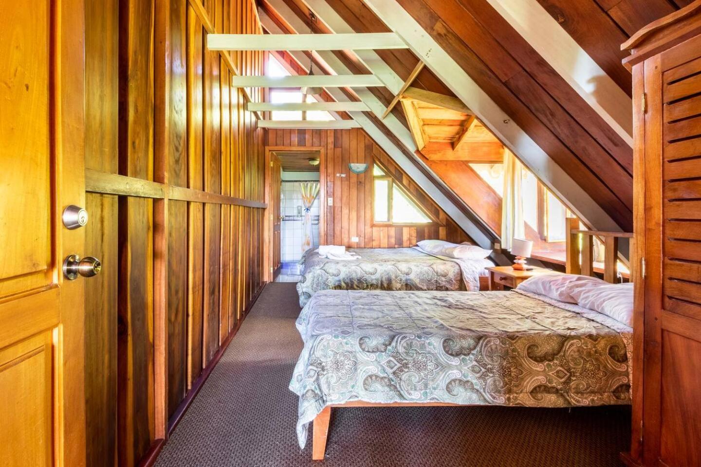 Hotel Claro De Luna Monteverde ภายนอก รูปภาพ