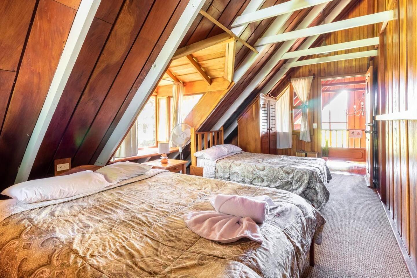 Hotel Claro De Luna Monteverde ภายนอก รูปภาพ