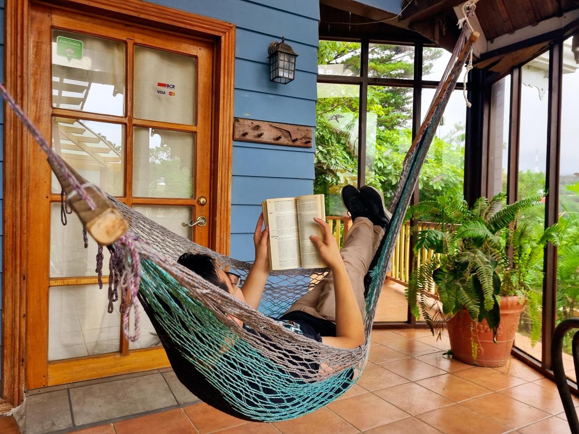Hotel Claro De Luna Monteverde ภายนอก รูปภาพ