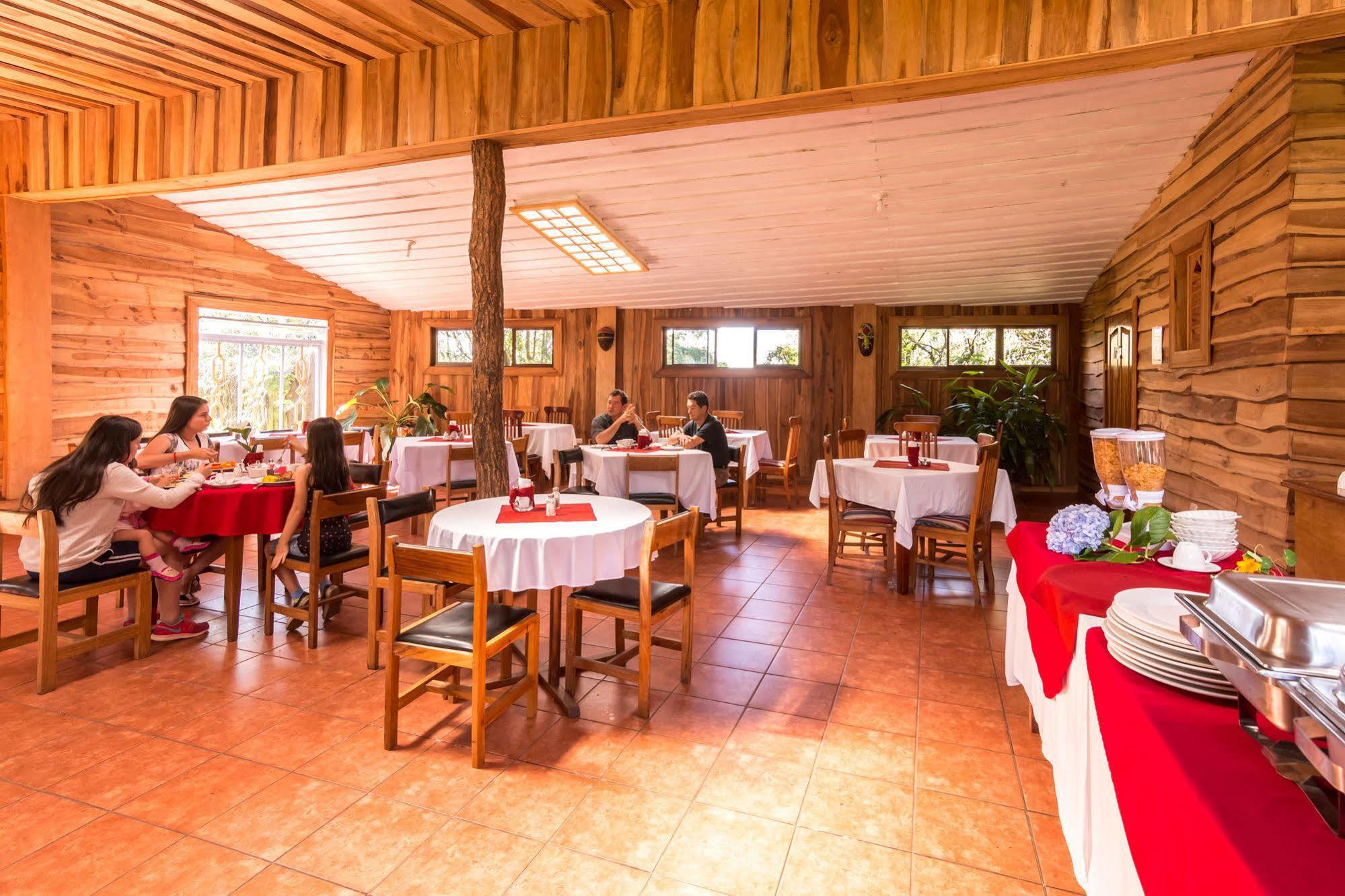 Hotel Claro De Luna Monteverde ภายนอก รูปภาพ